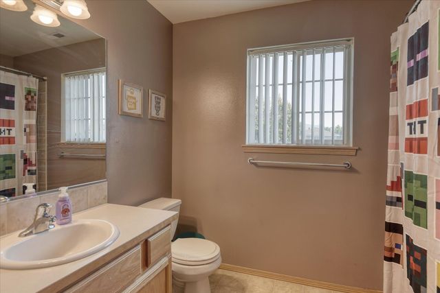 19019 E Shannon Ln, Spokane Valley, WA 99016