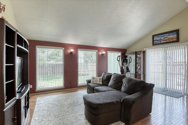 19019 E Shannon Ln, Spokane Valley, WA 99016