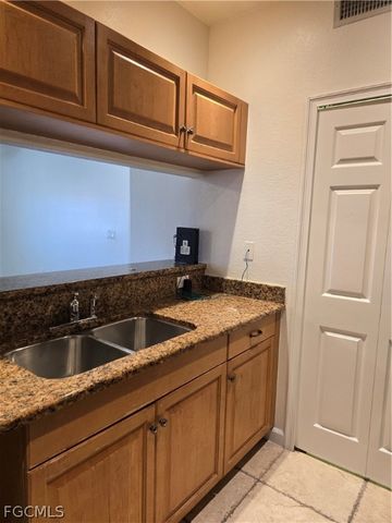 13110 Bella Casa CIR 318, Fort Myers, FL 33966