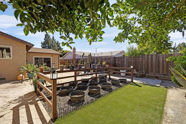39024 Blacow Rd, Fremont, CA 94538