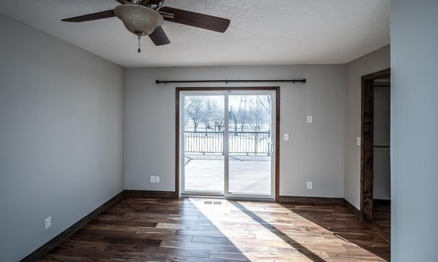 9945 Justen Trail N, Grant, MN 55115