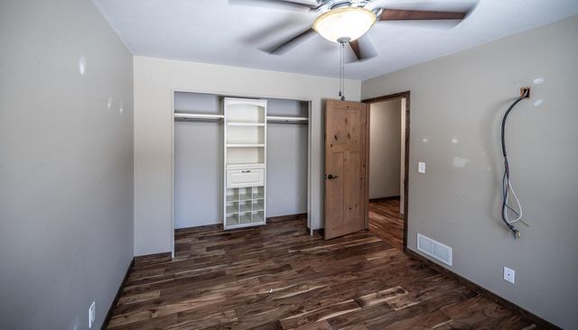 9945 Justen Trail N, Grant, MN 55115