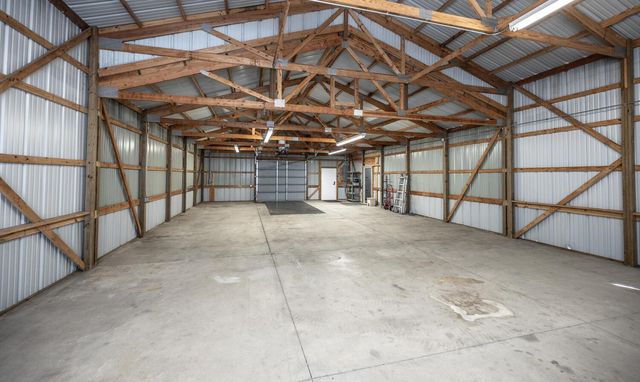 9945 Justen Trail N, Grant, MN 55115