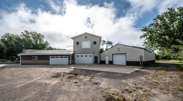 9945 Justen Trail N, Grant, MN 55115