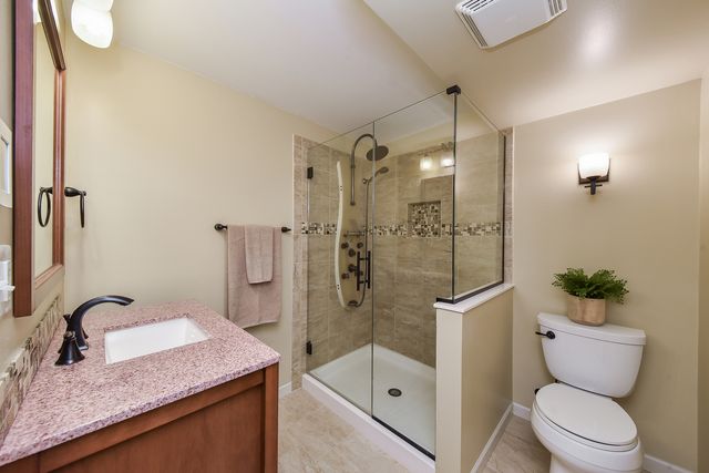 2067 Childs Court, Wheaton, IL 60187