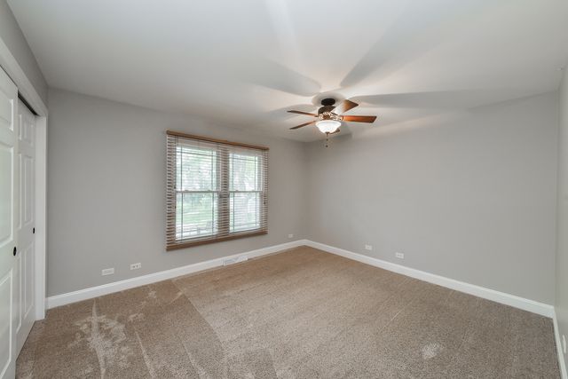2067 Childs Court, Wheaton, IL 60187