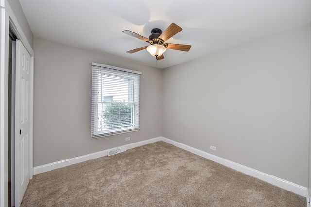 2067 Childs Court, Wheaton, IL 60187