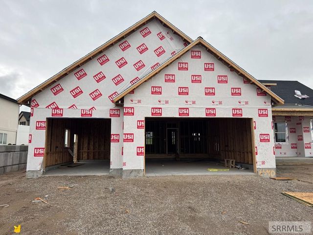 6540 Crown Crescent, Ammon, ID 83406