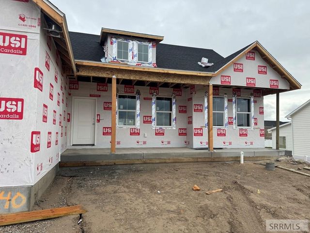 6540 Crown Crescent, Ammon, ID 83406