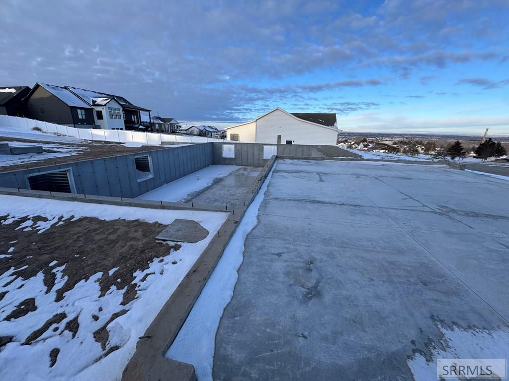 Image 23 of property listing at 6540 Crown Crescent, Ammon, ID 83406