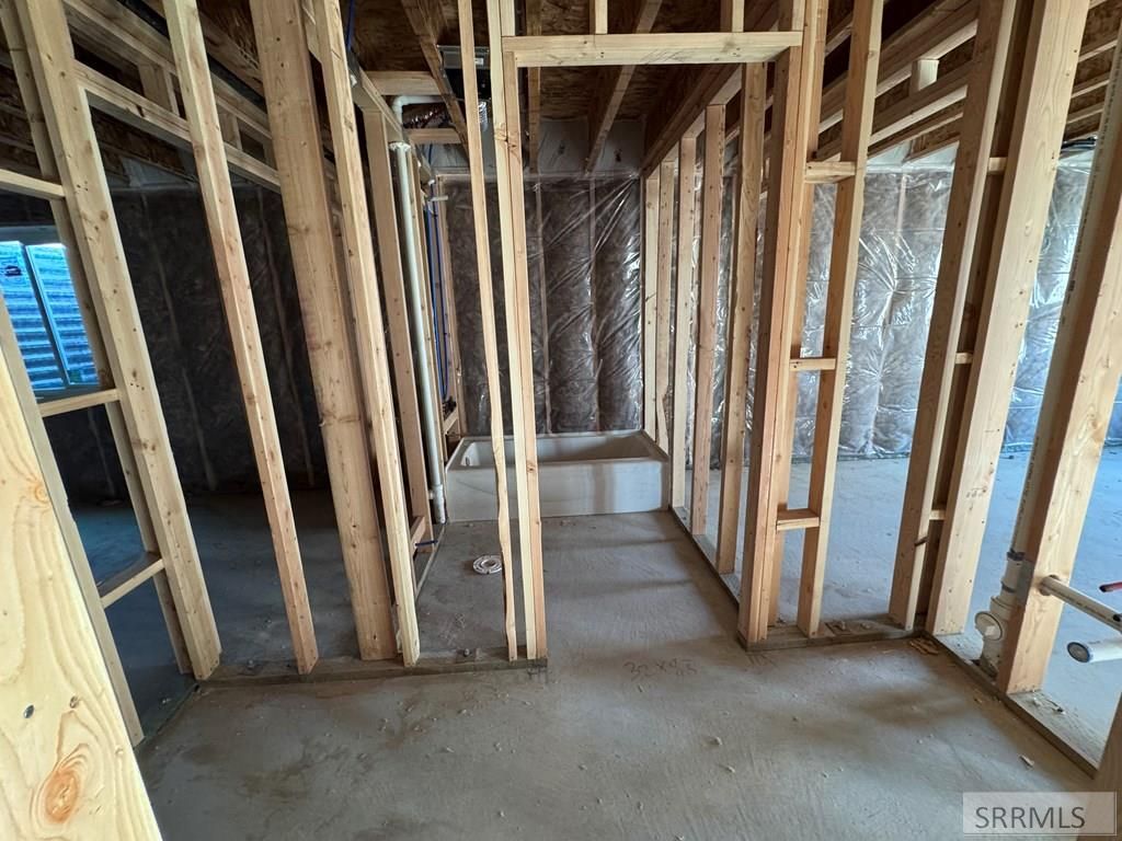 Image 30 of property listing at 6540 Crown Crescent, Ammon, ID 83406