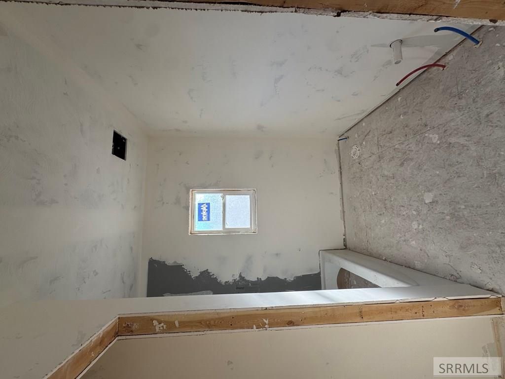 Image 36 of property listing at 6540 Crown Crescent, Ammon, ID 83406