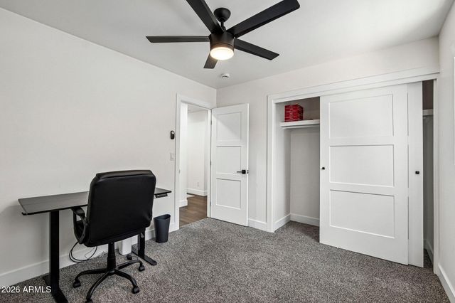 2401 W ECHO Lane, Phoenix, AZ 85021
