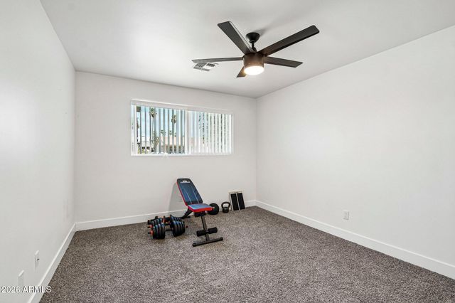 2401 W ECHO Lane, Phoenix, AZ 85021