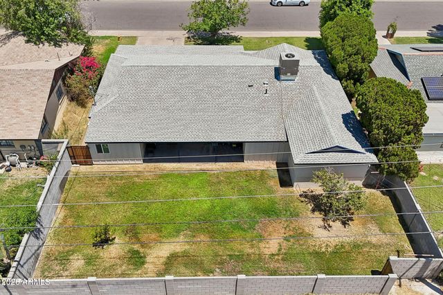 2401 W ECHO Lane, Phoenix, AZ 85021