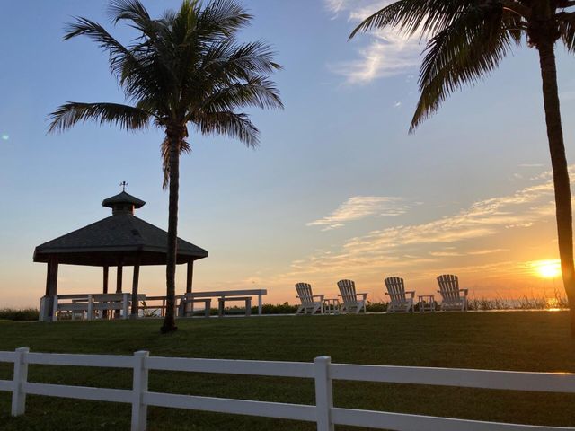 5505 N. Ocean Boulevard 13-105, Ocean Ridge, FL 33435