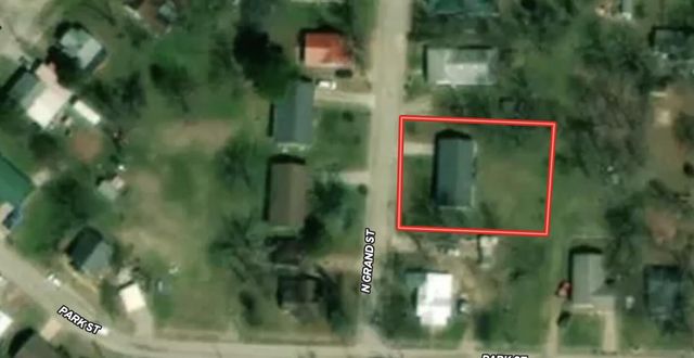 504 N Grand Street, Willow Springs, MO 65793