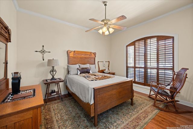 34 Cravey Rd, Boerne, TX 78006