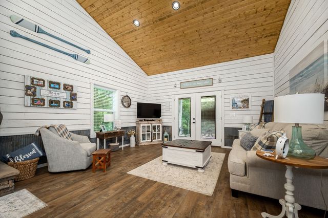 311 Wildlife Ridge Lane, Tullahoma, TN 37388