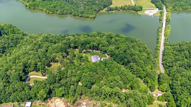 311 Wildlife Ridge Lane, Tullahoma, TN 37388