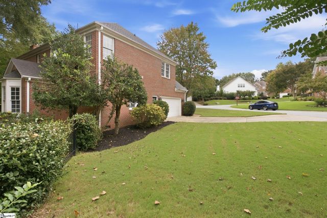 2 Mirramont Place, Greer, SC 29650