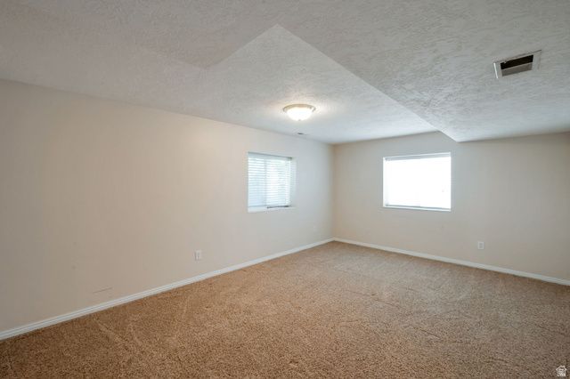 1386 W BRISTOL RIDGE RD, West Jordan, UT 84088