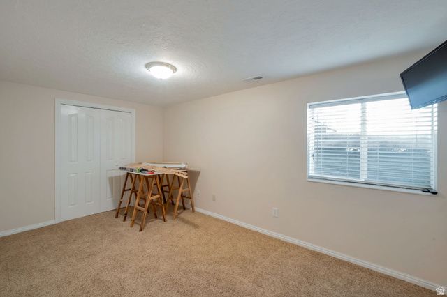 1386 W BRISTOL RIDGE RD, West Jordan, UT 84088