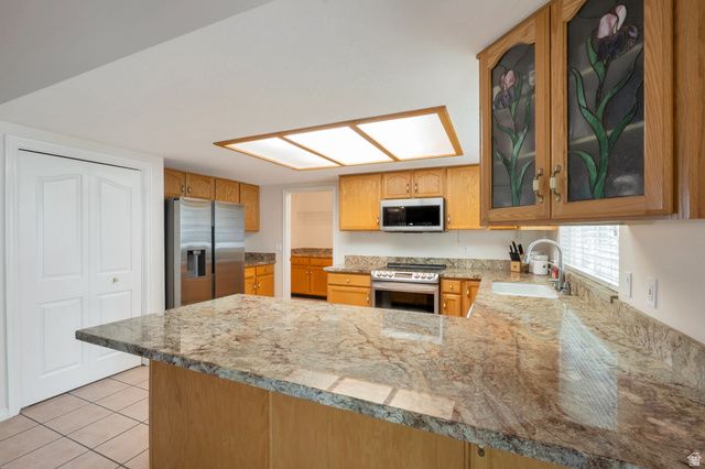 1386 W BRISTOL RIDGE RD, West Jordan, UT 84088