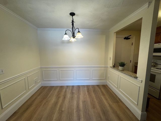 15 Davis Rd B11, Acton, MA 01720