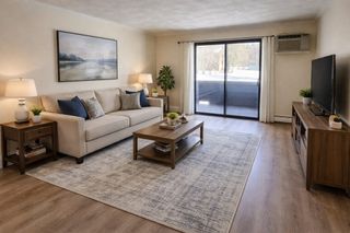 15 Davis Rd B11, Acton, MA 01720