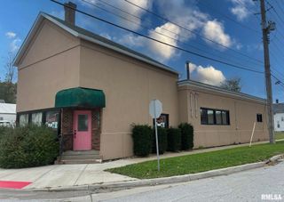 500 46TH Street, Rock Island, IL 61201