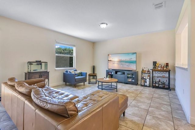 8131 WHITE PELICAN STREET, Winter Garden, FL 34787