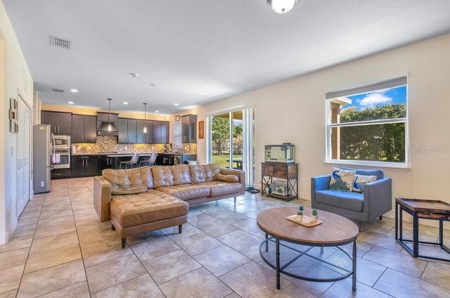 8131 WHITE PELICAN STREET, Winter Garden, FL 34787