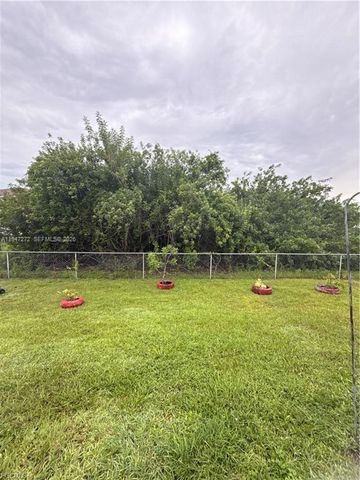 1106 Summa Blvd, Lehigh Acres, FL 33974