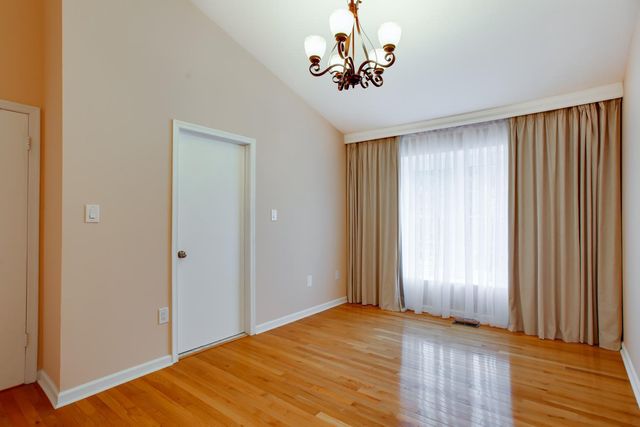 21707 LEATHERLEAF CIR, Sterling, VA 20164