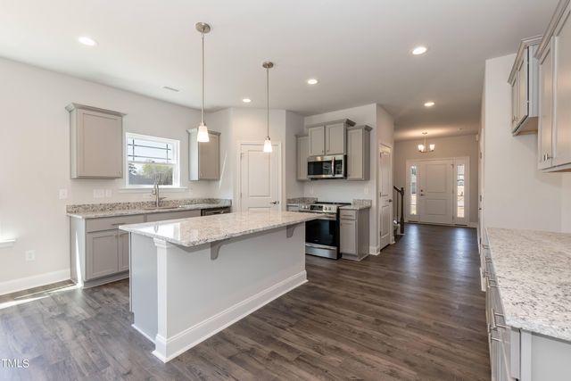 45 High Hampton Way, Fuquay Varina, NC 27526