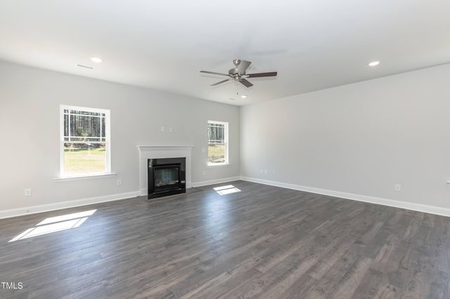 45 High Hampton Way, Fuquay Varina, NC 27526