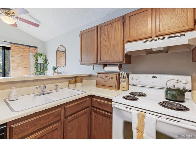 1125 Greenbrier Dr, Colorado Springs, CO 80916