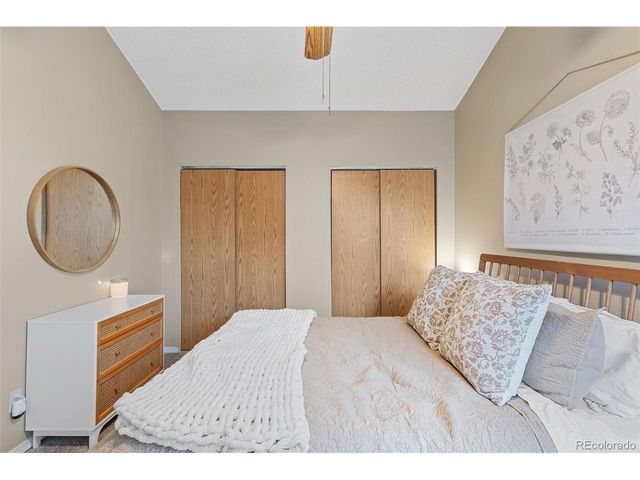 1125 Greenbrier Dr, Colorado Springs, CO 80916