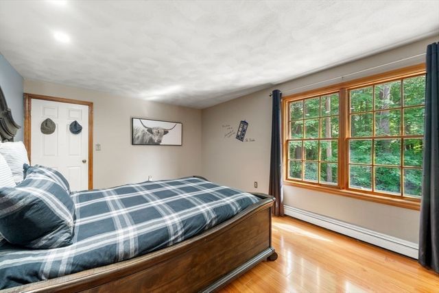 44 Gilmore Rd, Southborough, MA 01772