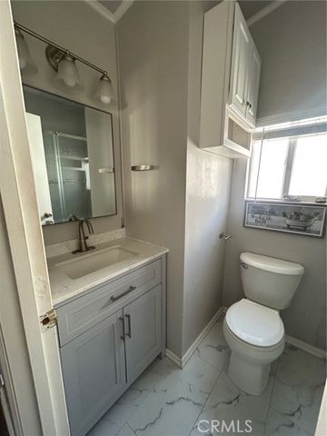 327 W Wilson 82, Costa Mesa, CA 92627