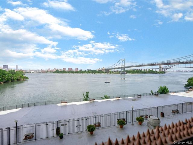 25-40 shore Boulevard, Astoria, NY 11020