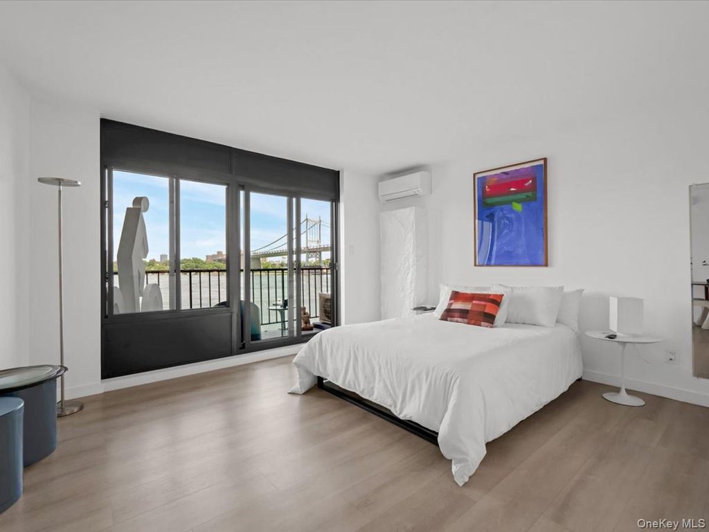 25-40 shore Boulevard, Astoria, NY 11020