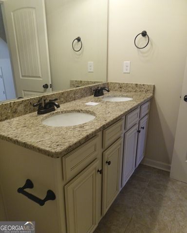 307 Cinnamon Bark Pass, Locust Grove, GA 30248