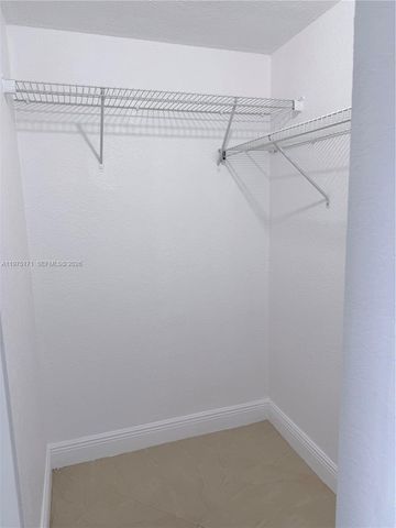 5460 W 21st Ct 413, Hialeah, FL 33016