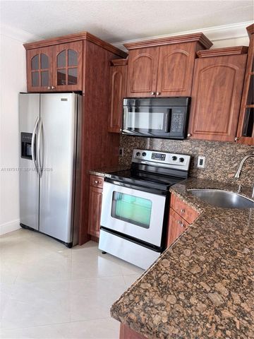 5460 W 21st Ct 413, Hialeah, FL 33016