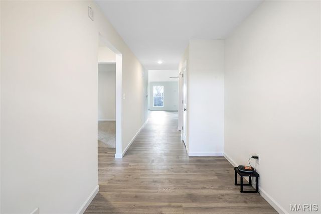 16787 River Stone Drive, Florissant, MO 63031