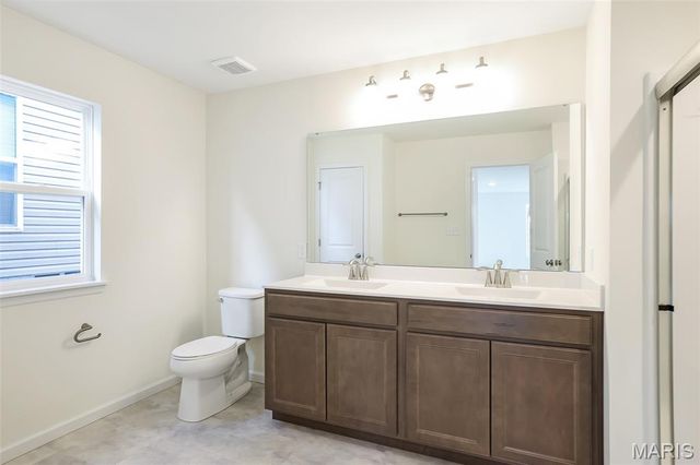 16787 River Stone Drive, Florissant, MO 63031