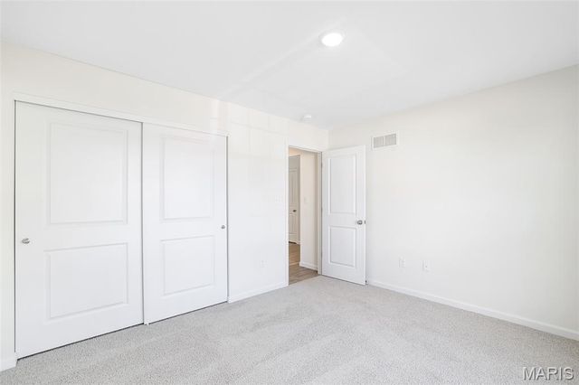 16787 River Stone Drive, Florissant, MO 63031