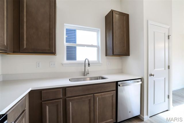 16787 River Stone Drive, Florissant, MO 63031